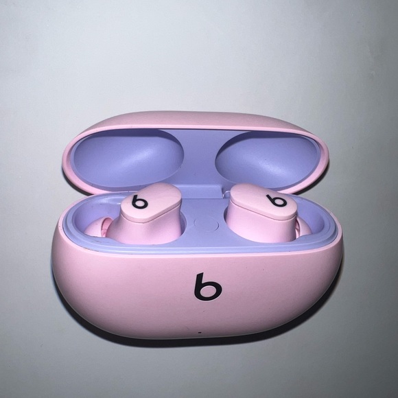 Beats Studio Buds - Picture 1 of 3